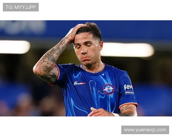 切尔西足球明星的辉煌历程与传奇故事解析 切尔西足球明星的辉煌历程与传奇故事解析