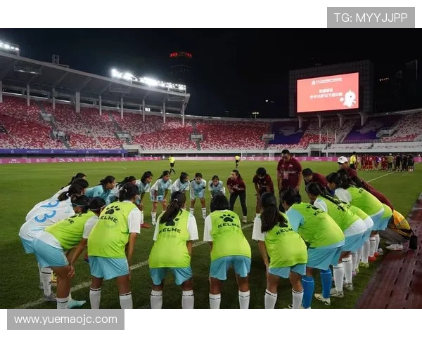 全运会精彩回顾成都足球队默契配合展现团队实力与竞技精神