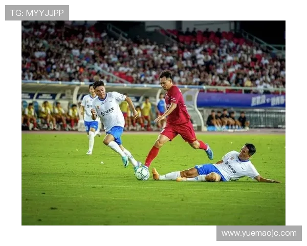 赛后分析:深圳足球队与武汉足球队实力对比及比赛精彩瞬间回顾 赛后分析:深圳足球队与武汉足球队实力对比及比赛精彩瞬间回顾