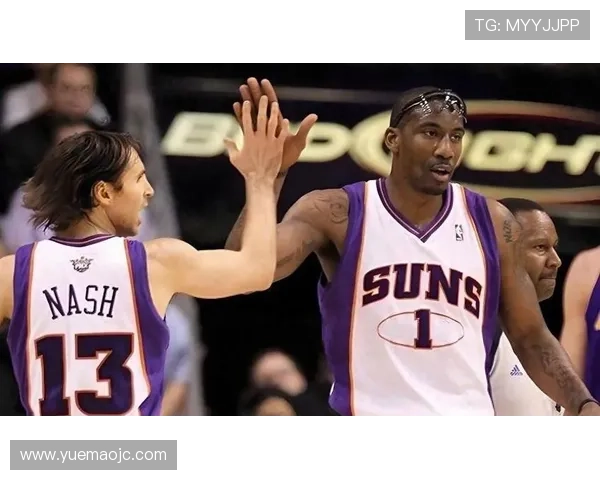 足球明星时代变迁对比图揭示传奇与新星的风采与成就